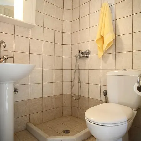 Menelia Holiday home Platistoma