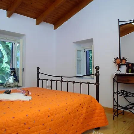 Casa de Férias Menelia *
